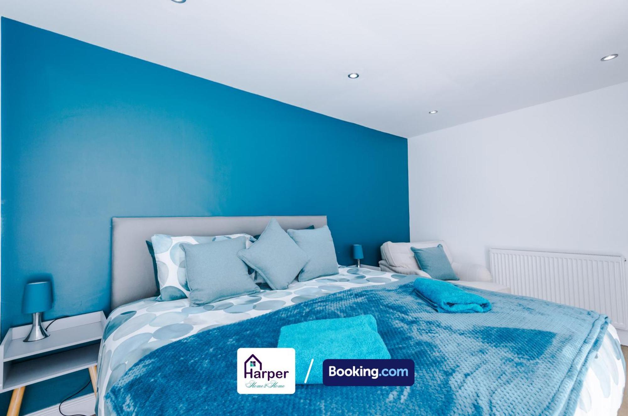 Spacious Detached Bungalow By Harperletting Short Lets & Serviced Accommodation Buckely With Pool Table & Driveway Buckley 외부 사진